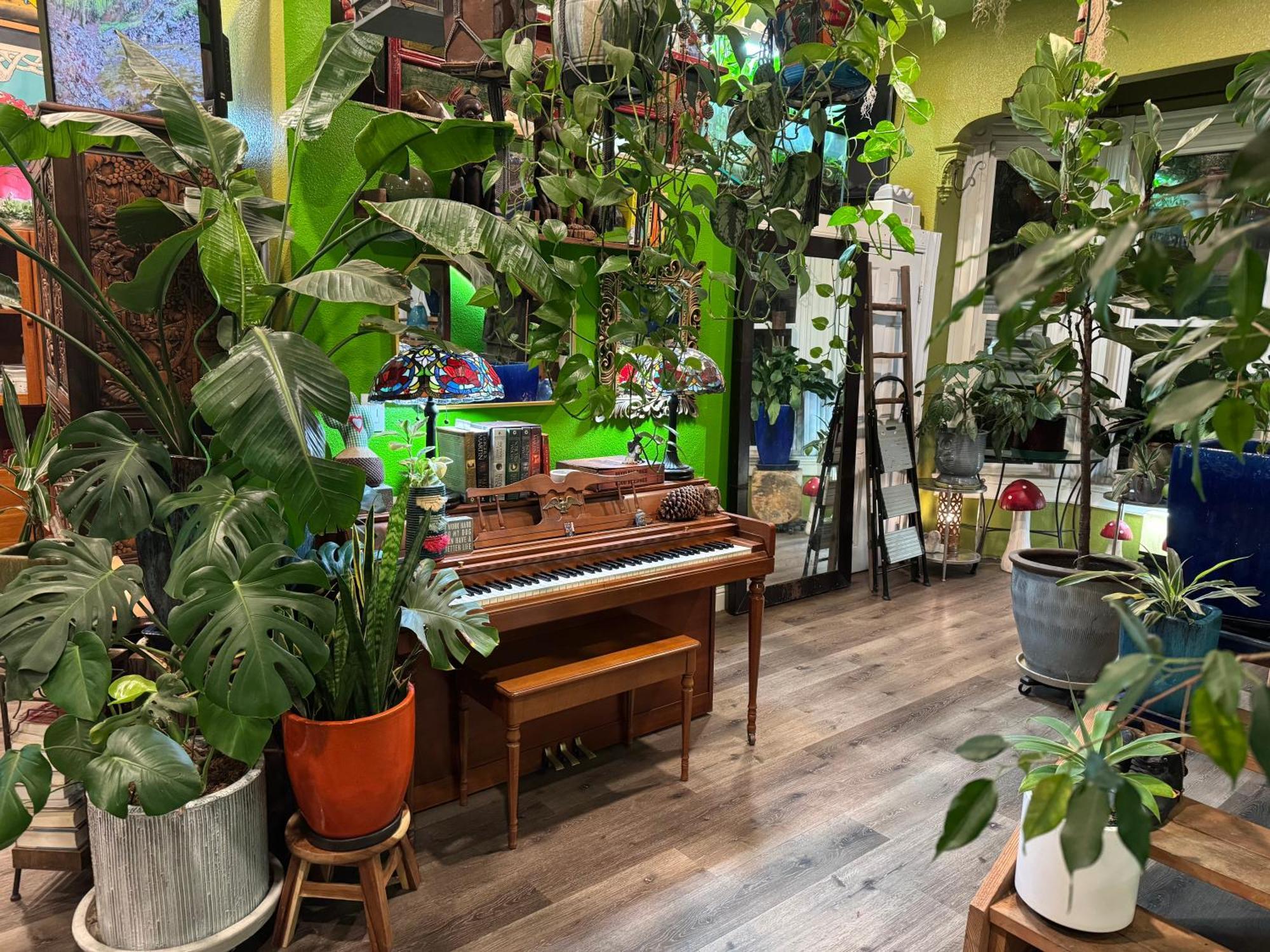 Adeline Gardens * Oakland